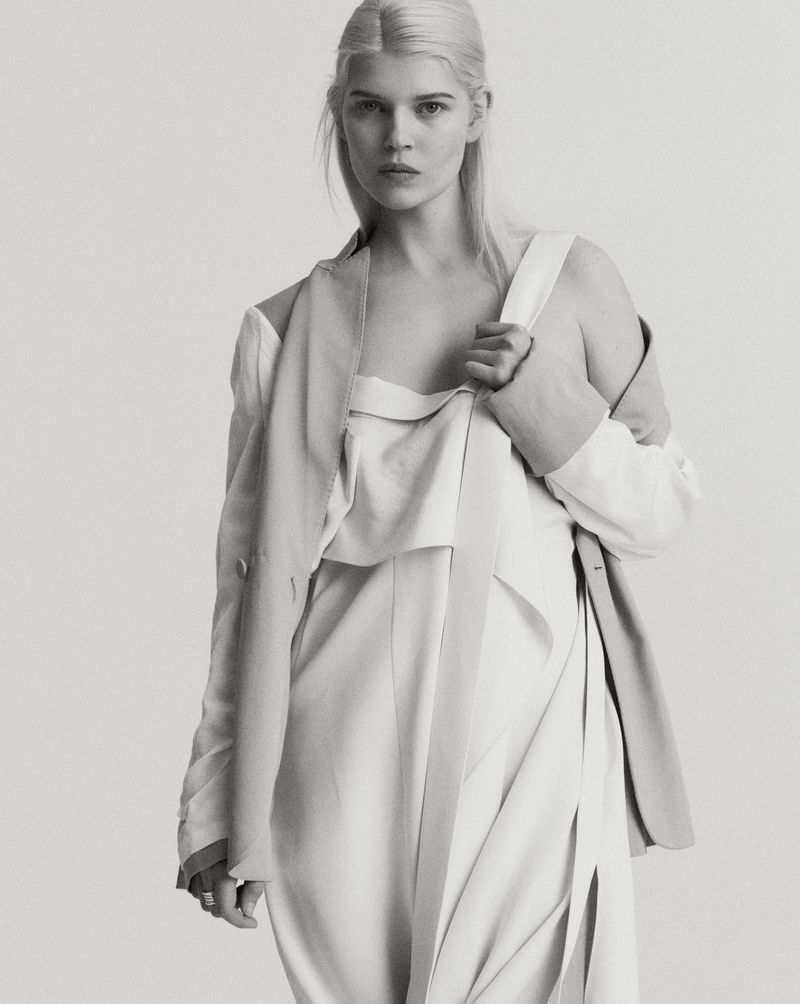 vogue Czechoslovakia Mercenaire